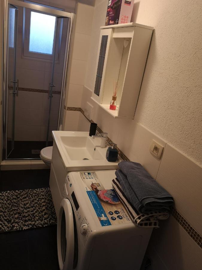 Apartmani Manda Омишаль Екстер'єр фото